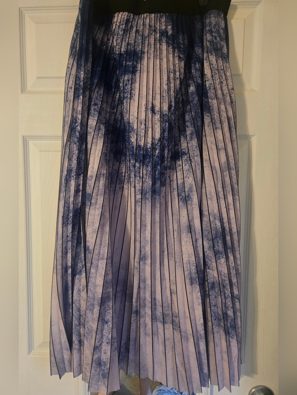 Junees Plus Size Marble-Effect Pleatee Midi Skirt